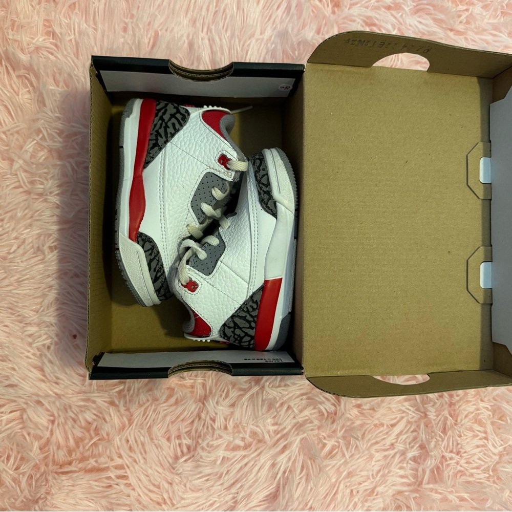 Jordans retro 3s